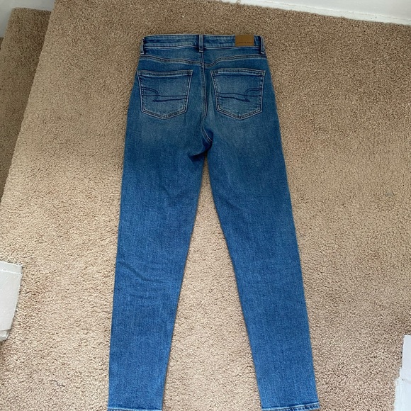 American Eagle Mom Jeans - Picture 2 of 6